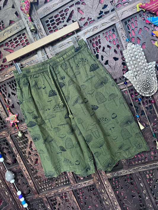 25Mushroom Baggy Shorts